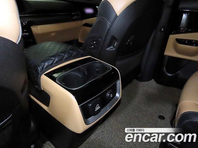 Kia Carnival (IV) Diesel 9-Seater Signature 2021 — фото 18