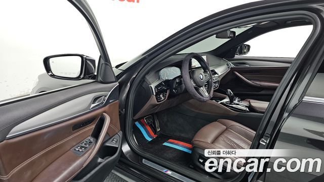 BMW 5 Series (G30) 520d M Sport Package Plus 2019 — фото 10