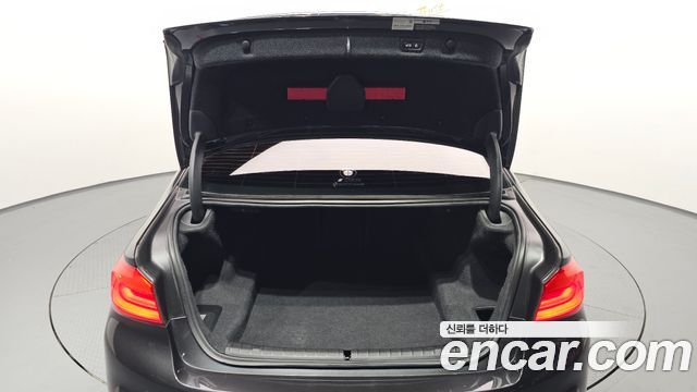 BMW 5 Series (G30) 520d M Sport Package Plus 2019 — фото 20