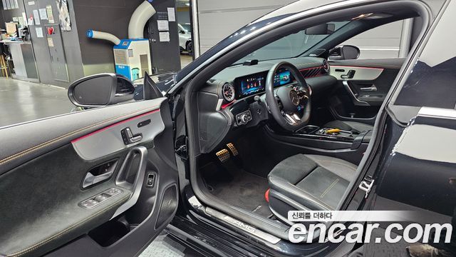 Mercedes-Benz CLA-Class (C118) AMG CLA 45 S 4MATIC+ 2025 — фото 10