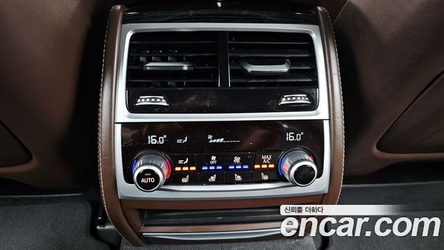 BMW 7 Series (G11) 740d xDrive M Sport 2019 — фото 18