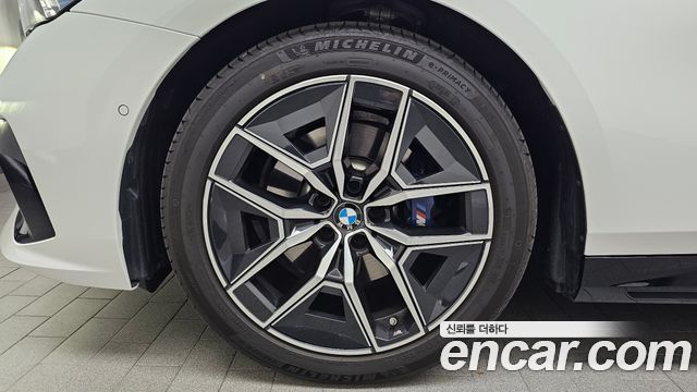 BMW 5 Series (G60) 520i M Sport 2025 — фото 5