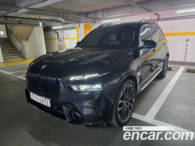 BMW X7 (G07) xDrive 40i M Sport 7STR 2024 — фото 3