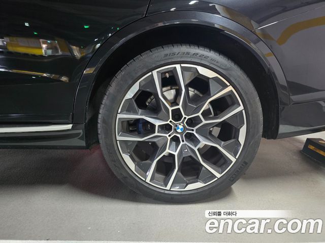 BMW X7 (G07) xDrive 40i M Sport 7STR 2024 — фото 16