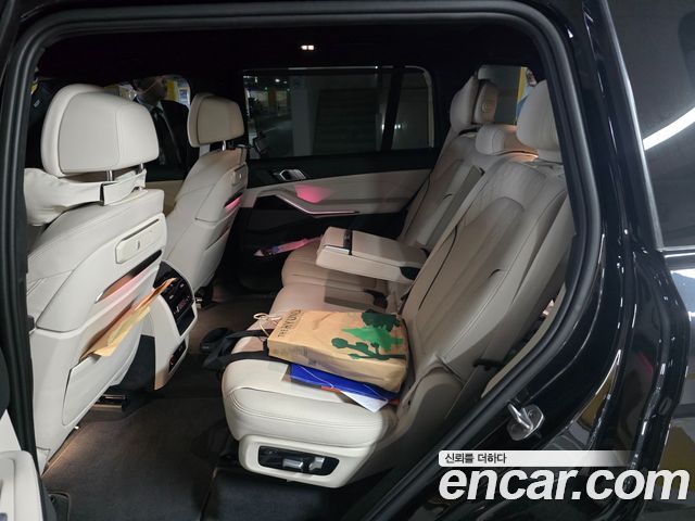 BMW X7 (G07) xDrive 40i M Sport 7STR 2024 — фото 17