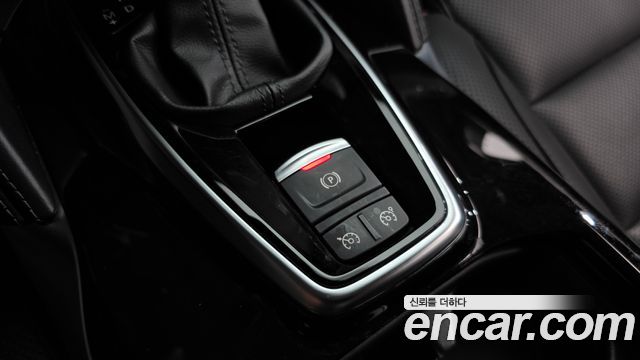 Renault Korea QM6 2.0 GDe PREMIERE 2WD 2020 — фото 29