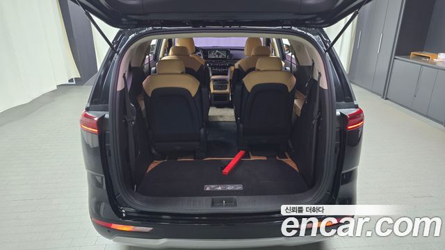 Kia Carnival (IV) Gasoline 9-Seater Prestige 2021 — фото 29