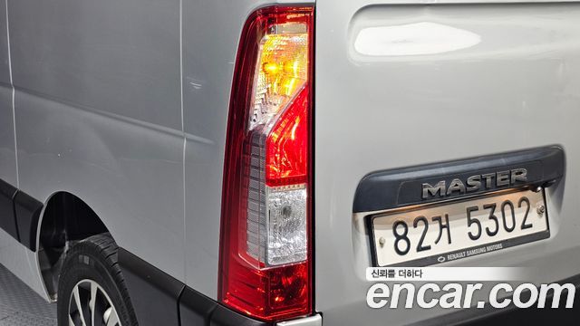 Renault Korea Master 2.3 Van S 2021 — фото 29