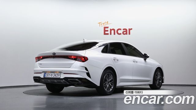 Kia K5 (III) 2.0 Prestige 2021 — фото 2