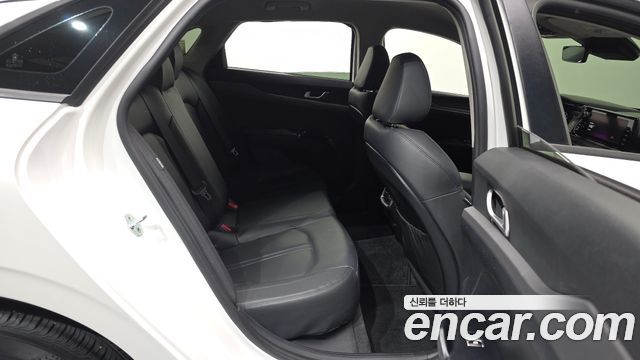 Kia K5 (III) 2.0 Prestige 2021 — фото 12