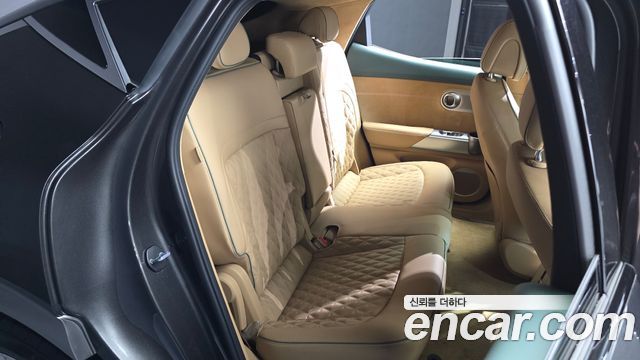 Genesis GV60 Standard 2023 — фото 12