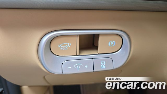 Genesis GV60 Standard 2023 — фото 19