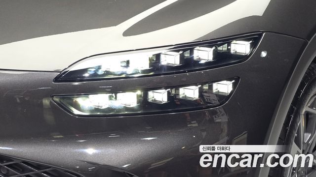 Genesis GV60 Standard 2023 — фото 22