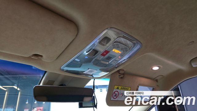 Genesis GV60 Standard 2023 — фото 28