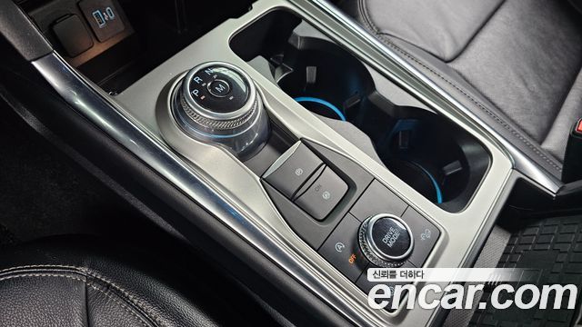 Ford Explorer (VI) 2.3 LimIted 4WD 2020 — фото 9