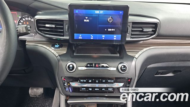 Ford Explorer (VI) 2.3 LimIted 4WD 2020 — фото 13