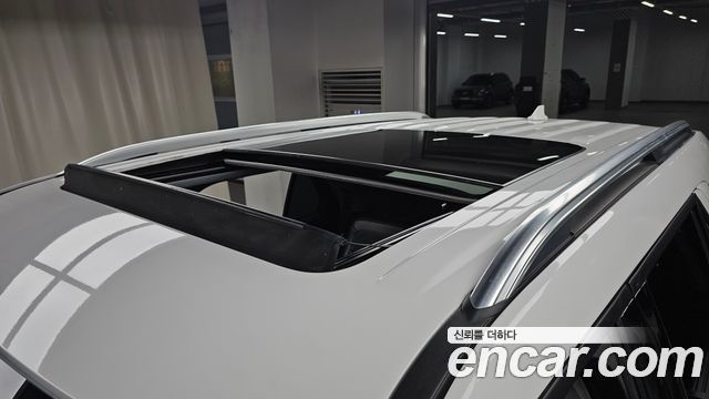 Ford Explorer (VI) 2.3 LimIted 4WD 2020 — фото 19