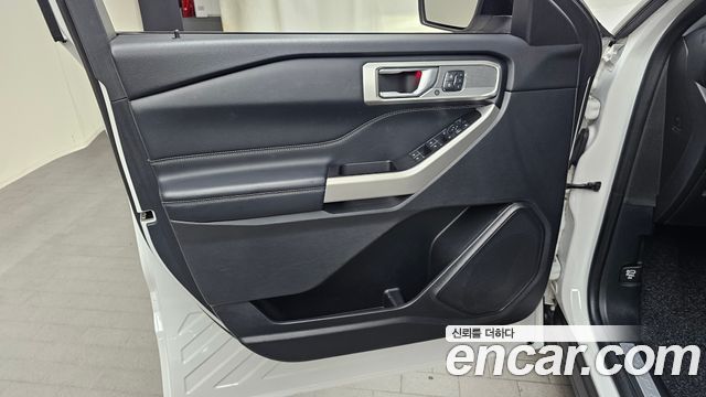 Ford Explorer (VI) 2.3 LimIted 4WD 2020 — фото 24