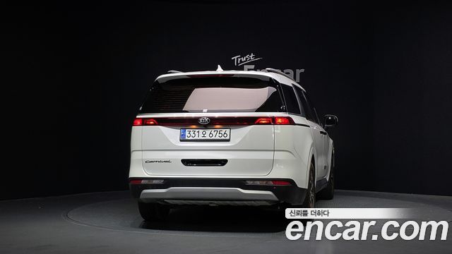 Kia Carnival (IV) Gasoline 9-Seater Prestige 2021 — фото 4