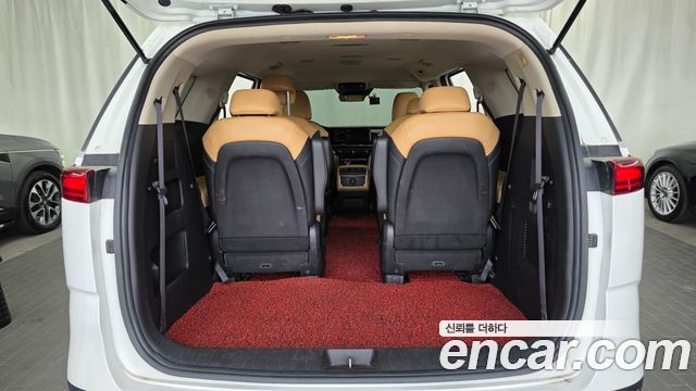 Kia Carnival (IV) Gasoline 9-Seater Prestige 2021 — фото 20