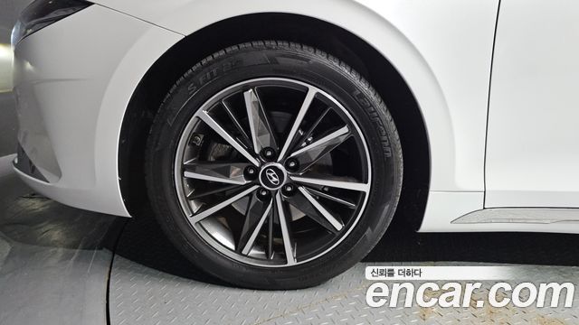 Hyundai Grandeur (IG) 3.0 LPi Rent Car Exclusive 2022 — фото 5