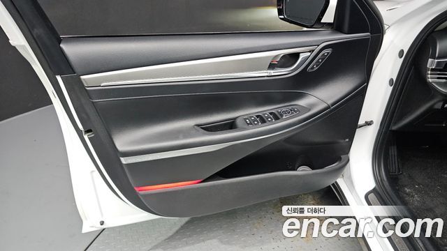 Hyundai Grandeur (IG) 3.0 LPi Rent Car Exclusive 2022 — фото 24