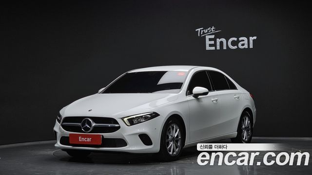 Mercedes-Benz A-Class (W177) A220 Sedan