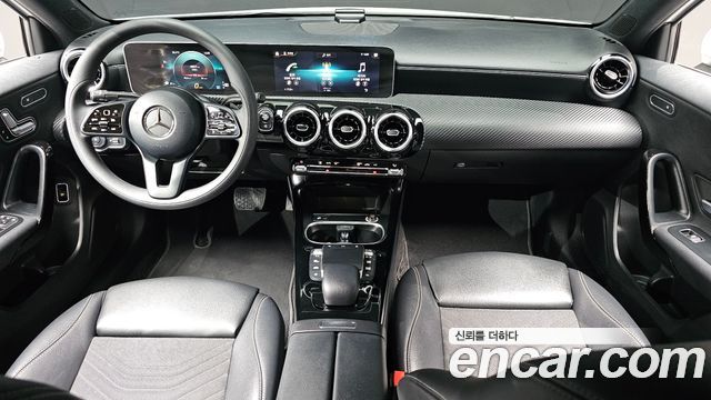 Mercedes-Benz A-Class (W177) A220 Sedan 2020 — фото 7
