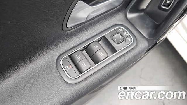 Mercedes-Benz A-Class (W177) A220 Sedan 2020 — фото 19