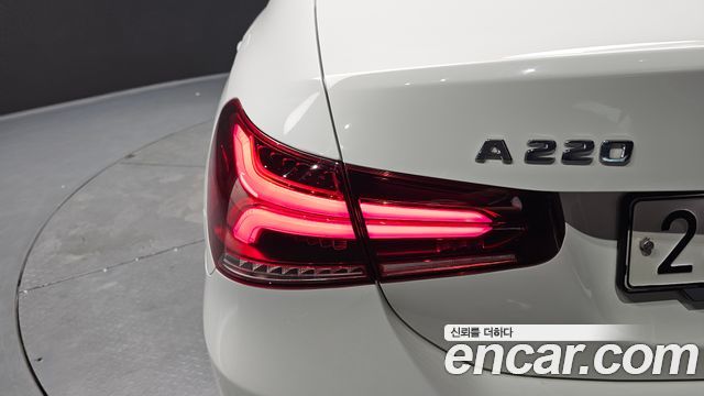 Mercedes-Benz A-Class (W177) A220 Sedan 2020 — фото 23