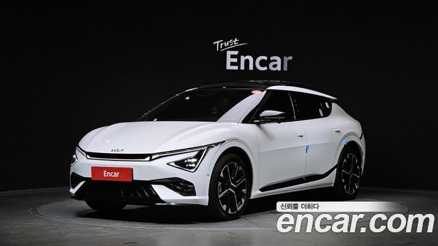 Kia EV6 Long Range 4WD GT Line 2025 — фото 1
