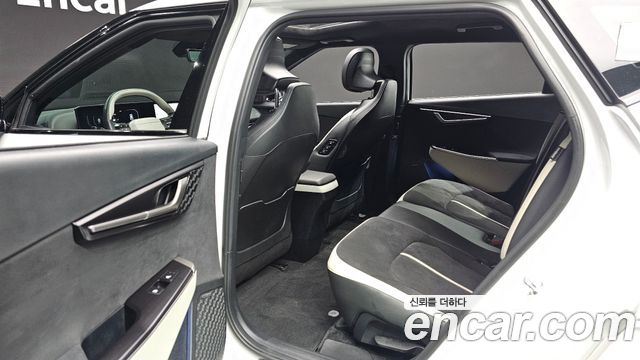 Kia EV6 Long Range 4WD GT Line 2025 — фото 11