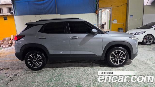 Chevrolet Trailblazer 1.3 Turbo 2WD Premire 2024 — фото 5