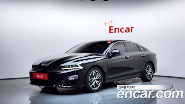 Kia K5 (III) 2.0 Prestige 2023 — фото 1