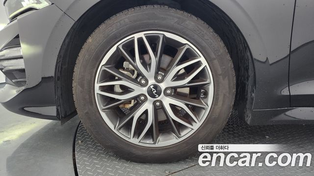 Kia K5 (III) 2.0 Prestige 2023 — фото 5