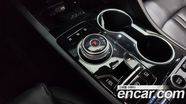 Kia K5 (III) 2.0 Prestige 2023 — фото 9
