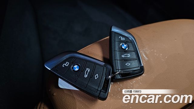 BMW 3 Series (G20) 320i M Sport 2025 — фото 16