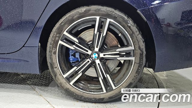 BMW 3 Series (G20) 320i M Sport 2025 — фото 21