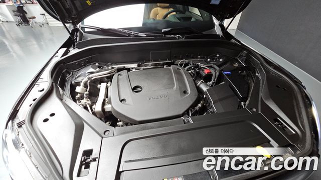 Volvo XC90 (II) B6 Ultimate Bright 2023 — фото 6