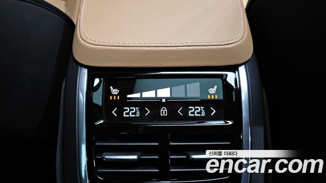 Volvo XC90 (II) B6 Ultimate Bright 2023 — фото 19