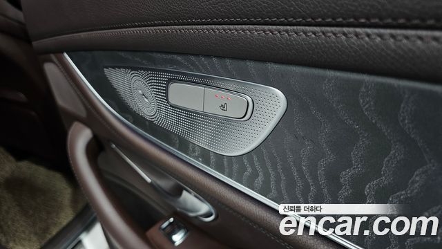 Mercedes-Benz CLS-Class (C257) CLS400d 4MATIC 2019 — фото 19