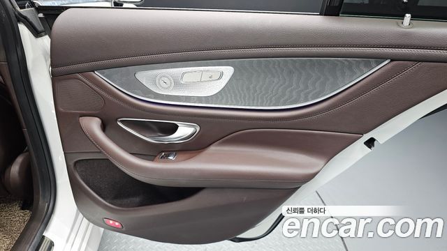 Mercedes-Benz CLS-Class (C257) CLS400d 4MATIC 2019 — фото 25
