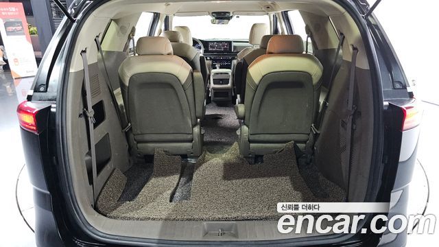 Kia Carnival (IV) Diesel 9-Seater Prestige 2021 — фото 18