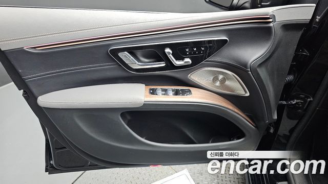 Mercedes-Benz EQS SUV (X296) EQS580 4MATIC 2023 — фото 24