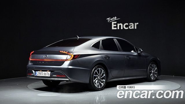 Hyundai Sonata (DN8) 2.0 LPG Premium Plus 2023 — фото 2