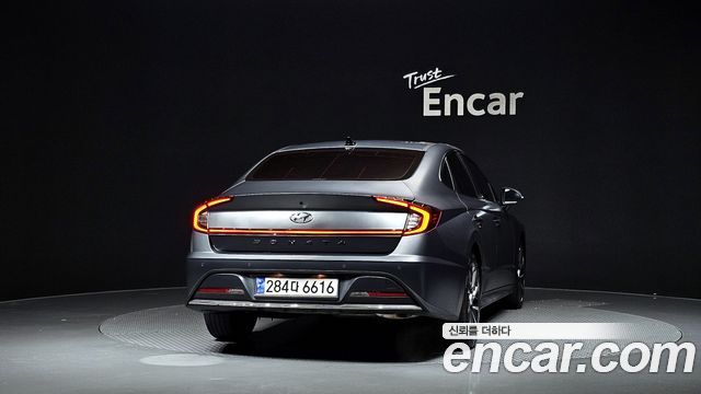 Hyundai Sonata (DN8) 2.0 LPG Premium Plus 2023 — фото 4