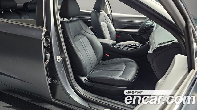 Hyundai Sonata (DN8) 2.0 LPG Premium Plus 2023 — фото 12