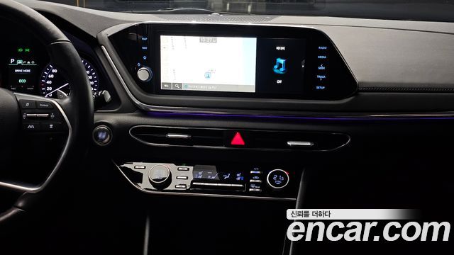 Hyundai Sonata (DN8) 2.0 LPG Premium Plus 2023 — фото 14