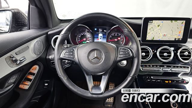 Mercedes-Benz GLC-Class (X253) GLC300 4MATIC AMG Line Coupe 2019 — фото 13