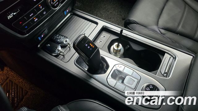 KG Mobility (SsangYong) Rexton Diesel 2.2 4WD Prestige 2021 — фото 9
